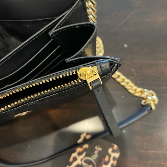 ‼️SOLD‼️Tory Burch Willa Chain Wallet - Black - Picture 17 of 17